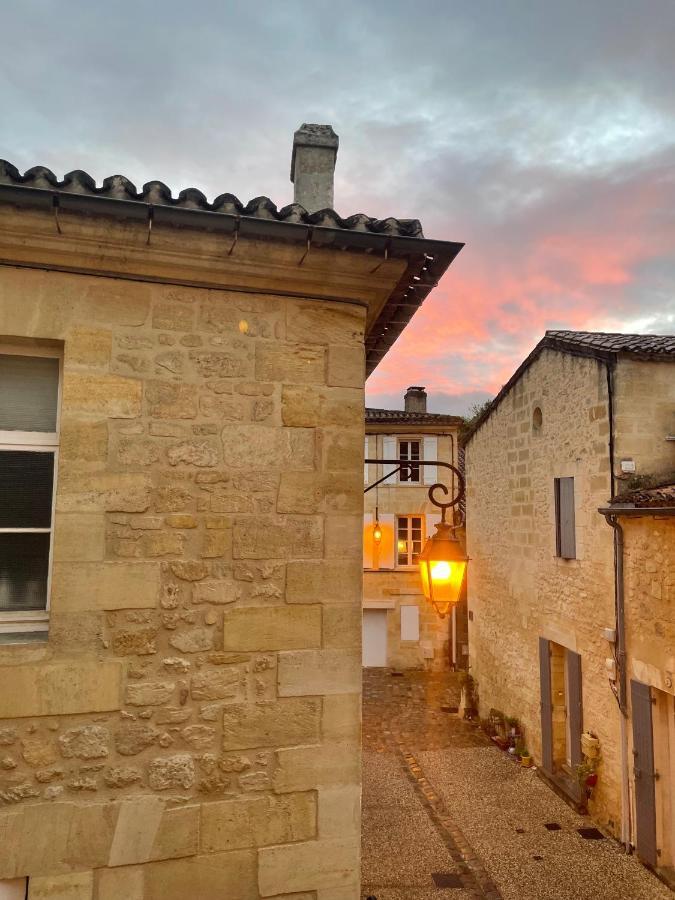 La Maison Du Clocher Saint-Émilion Buitenkant foto