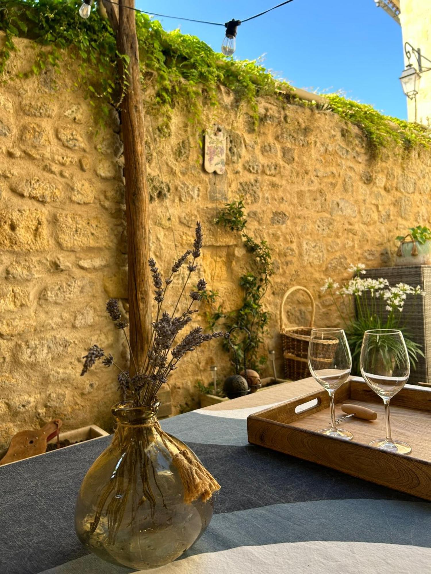 La Maison Du Clocher Saint-Émilion Buitenkant foto