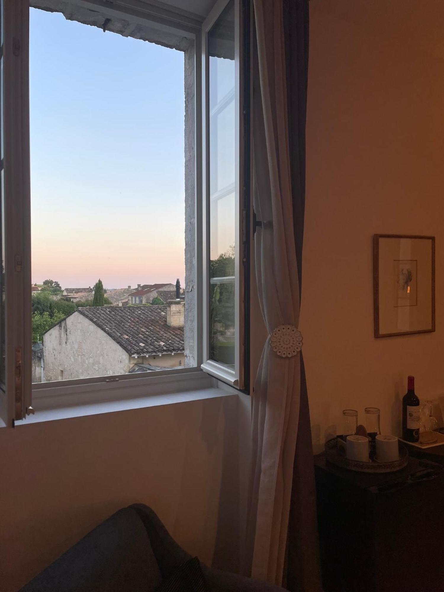 La Maison Du Clocher Saint-Émilion Buitenkant foto