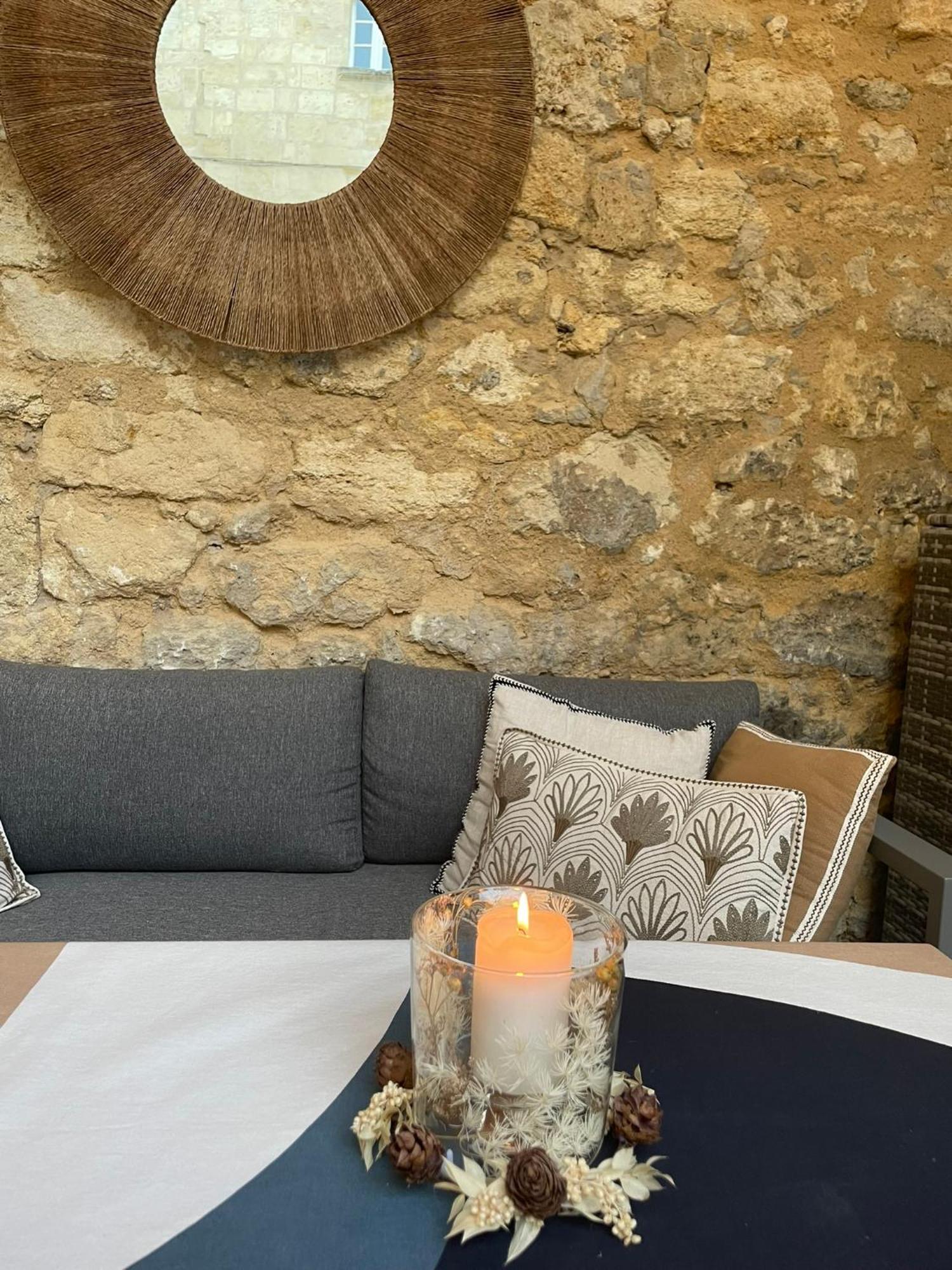 La Maison Du Clocher Saint-Émilion Buitenkant foto